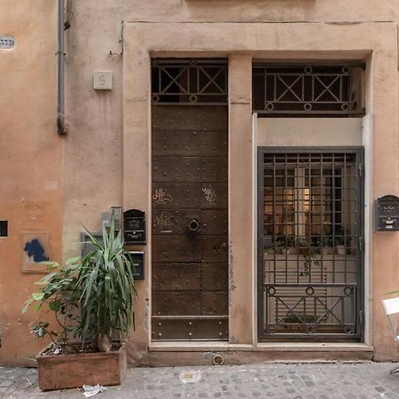 Iflat Charming Apartment Near Piazza Venezia Рим Екстер'єр фото