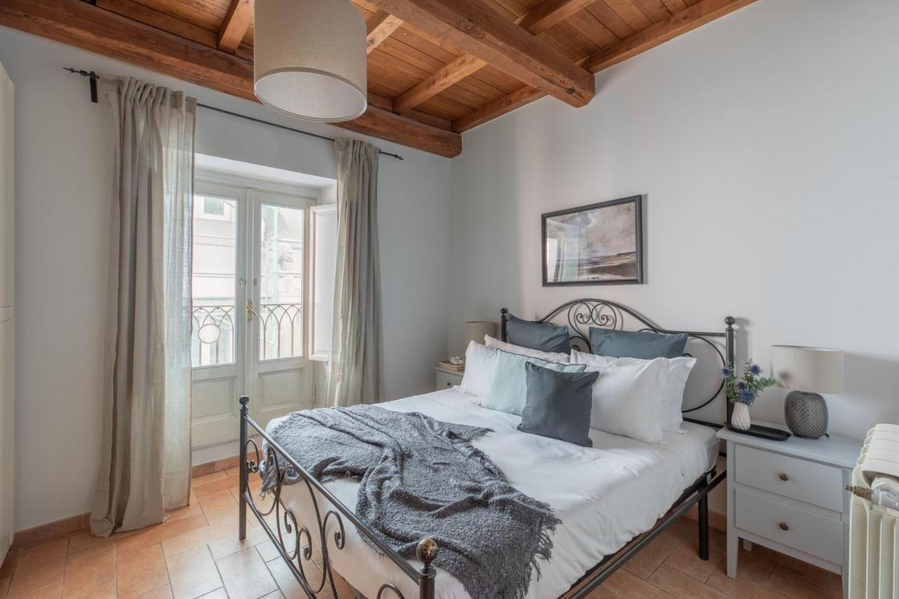 Iflat Charming Apartment Near Piazza Venezia Рим Екстер'єр фото